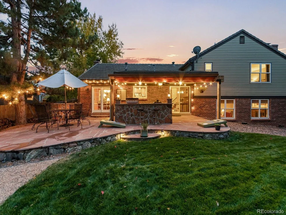 Unit for sale at 7668 S Locust St, Centennial, CO 80112