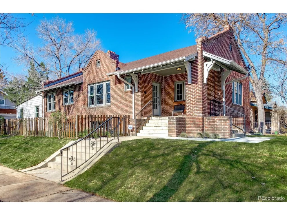 Unit for sale at 3525 E 7th Avenue Pkwy, Denver, CO 80206