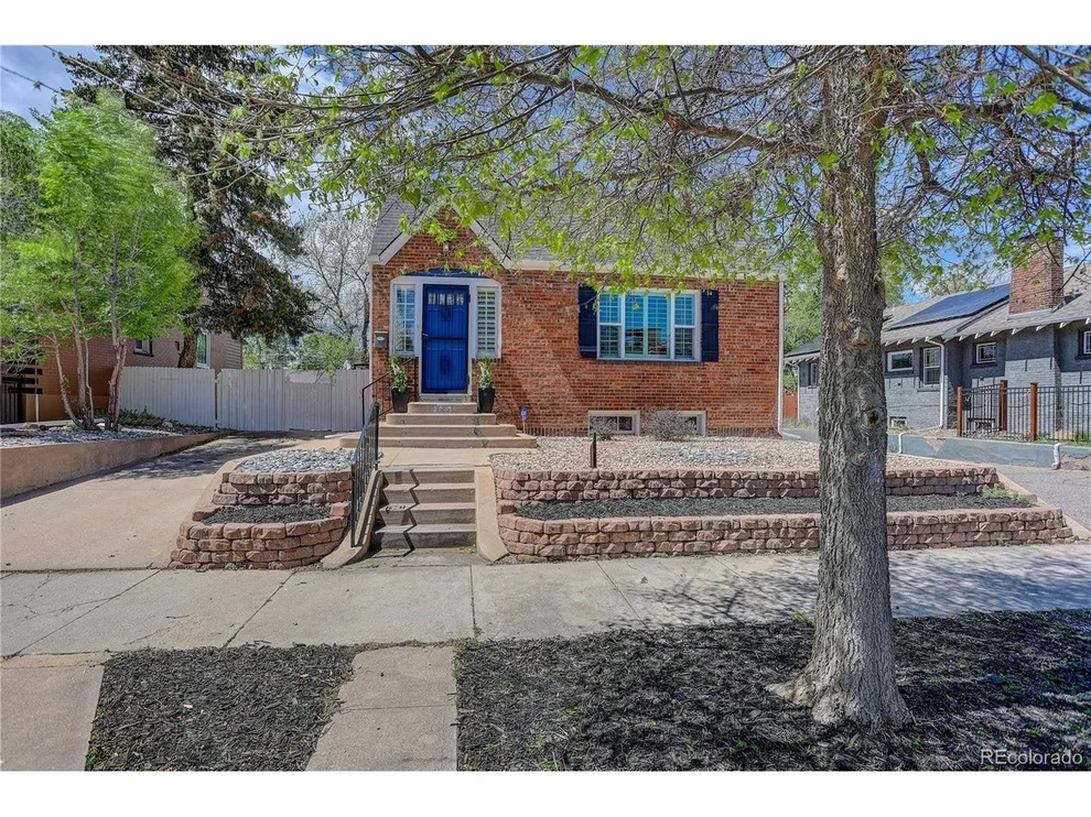 Unit for sale at 725 S Grant St, Denver, CO 80209