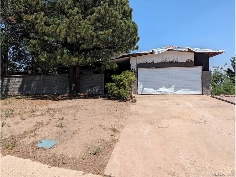 Unit for sale at 950 S Foothill Dr, Denver, CO 80228