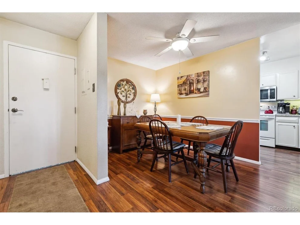 Unit for sale at 655 S Alton Way, Denver, CO 80247