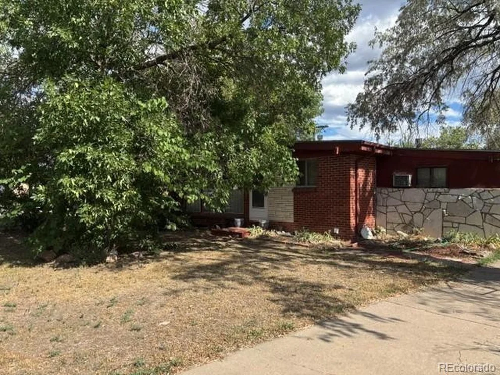 Unit for sale at 3140 Appleblossom Ln, Westminster, CO 80030