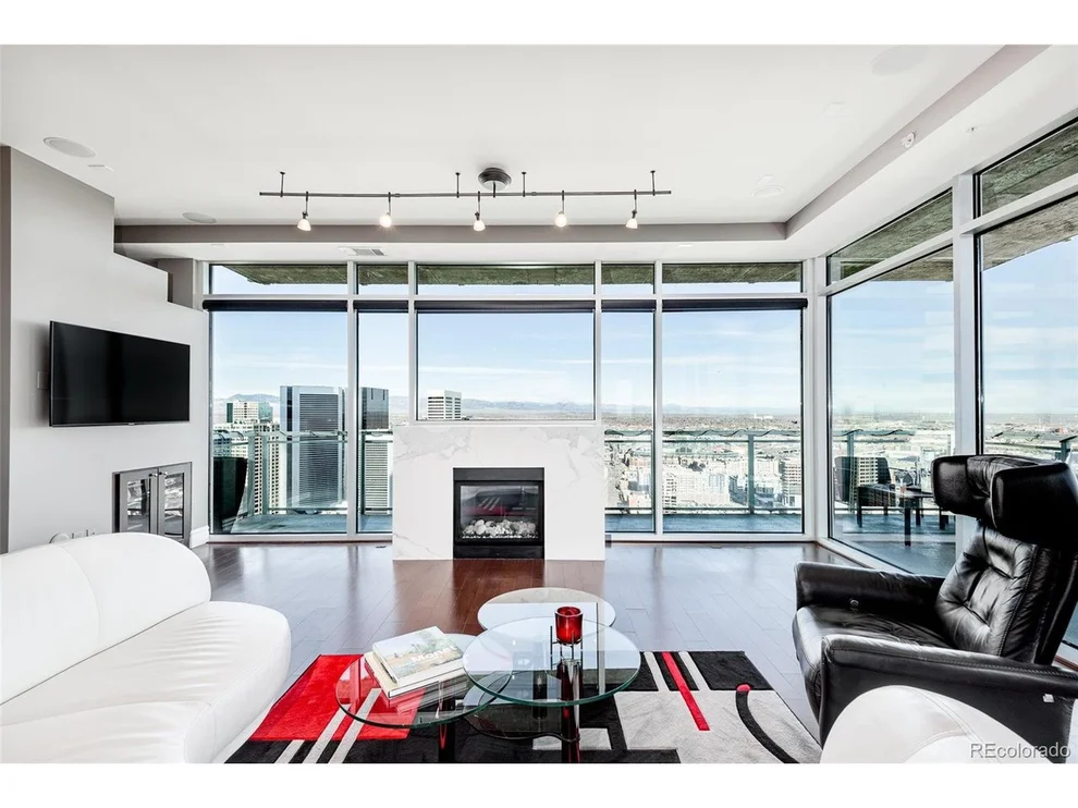 Unit for sale at 2001 Lincoln St, Denver, CO 80202