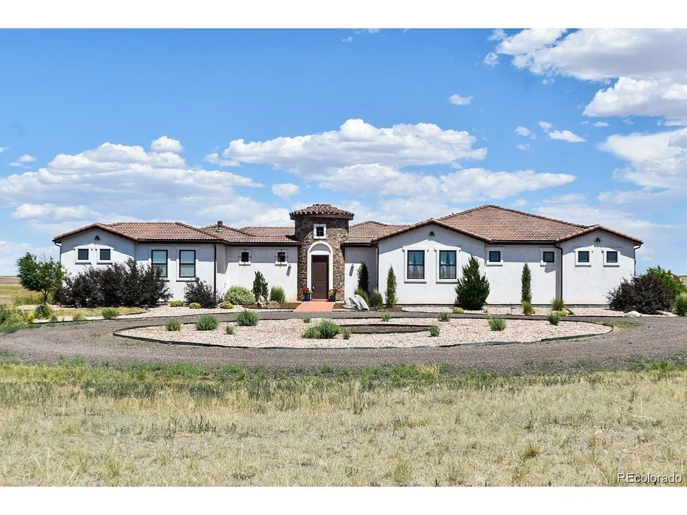 Unit for sale at 7172 S Oakleaf St, Bennett, CO 80102