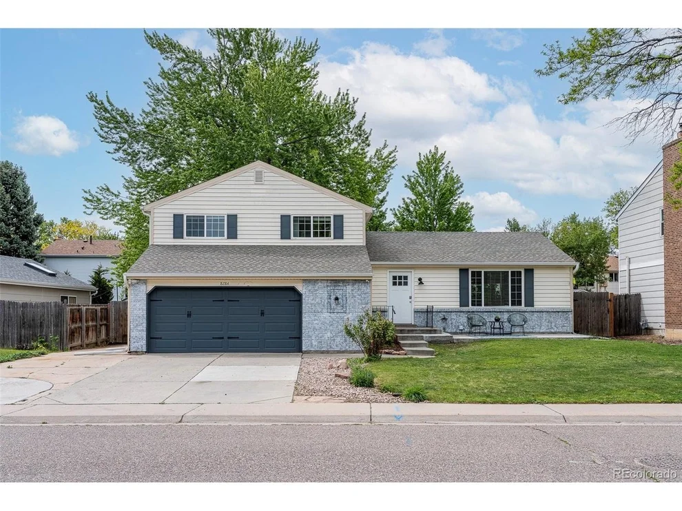 Unit for sale at 8784 W Rowland Pl, Littleton, CO 80128
