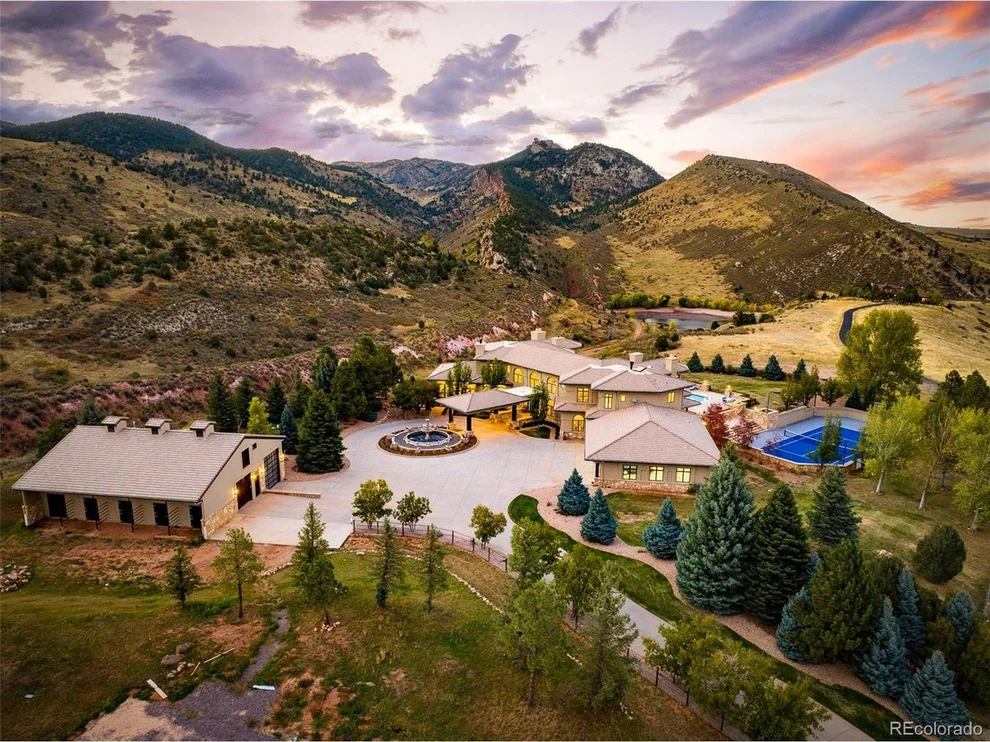 Unit for sale at 6729 Bear Point Trl, Golden, CO 80403