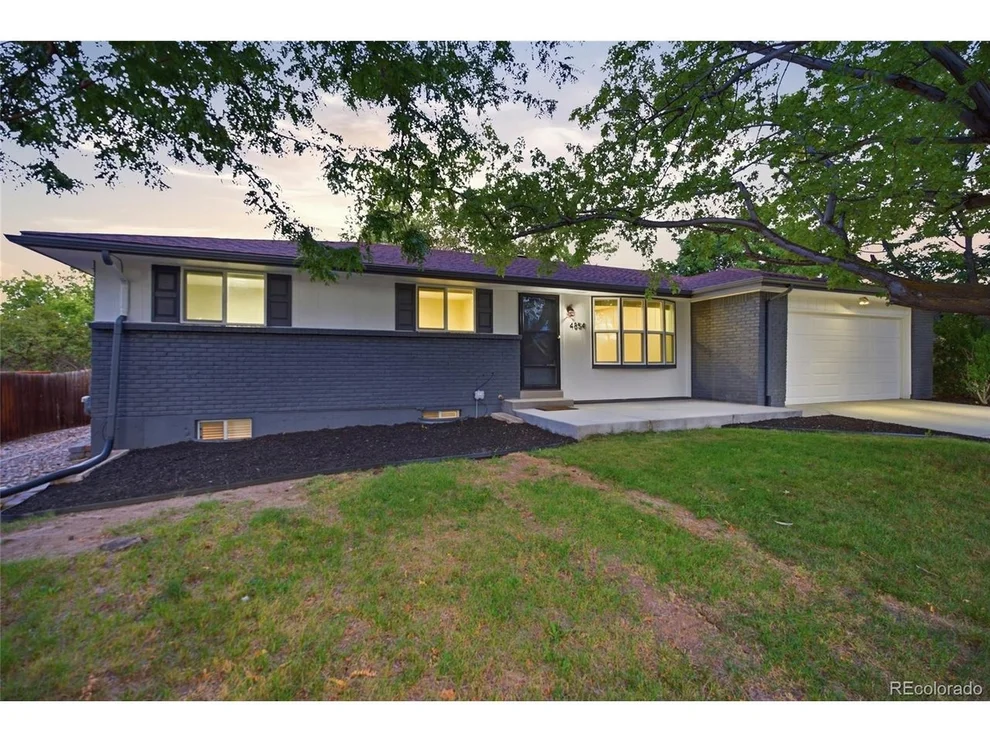 Unit for sale at 4854 S Parfet St, Littleton, CO 80127