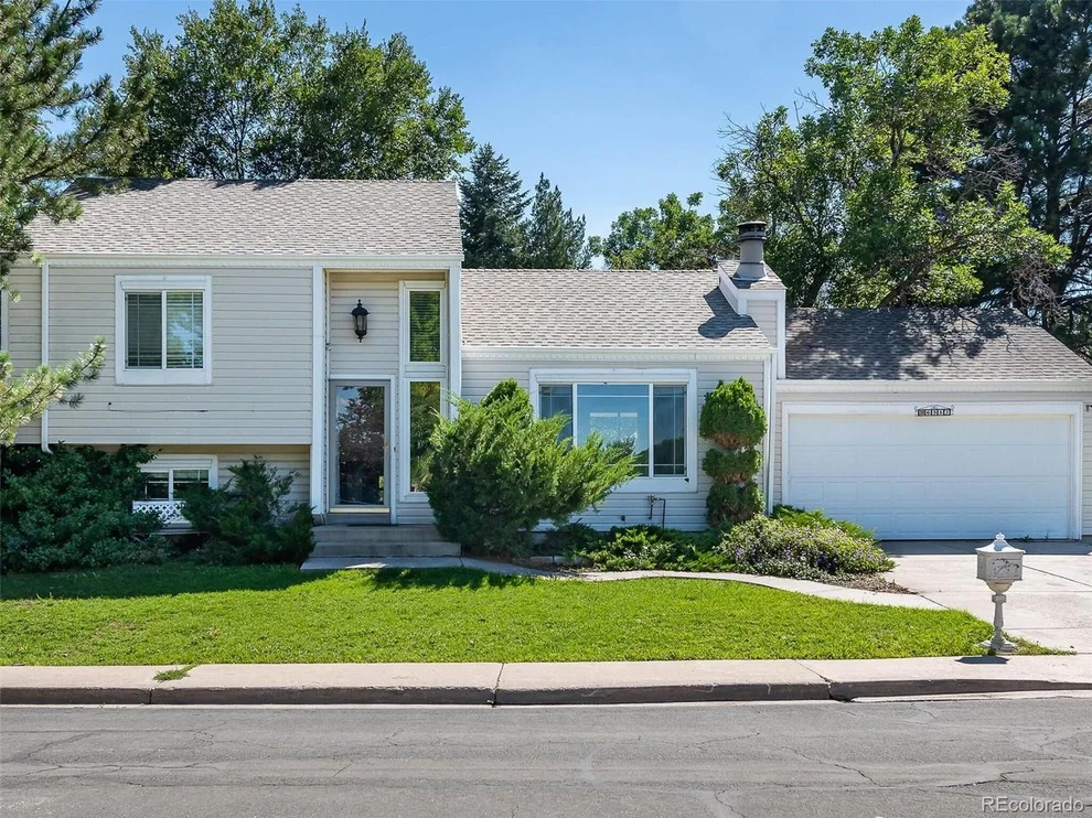 Unit for sale at 6317 S Fairfax Way, Centennial, CO 80121