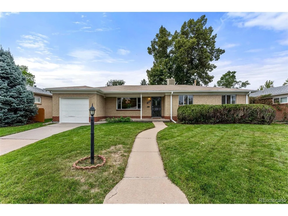 Unit for sale at 5322 E Colorado Ave, Denver, CO 80222