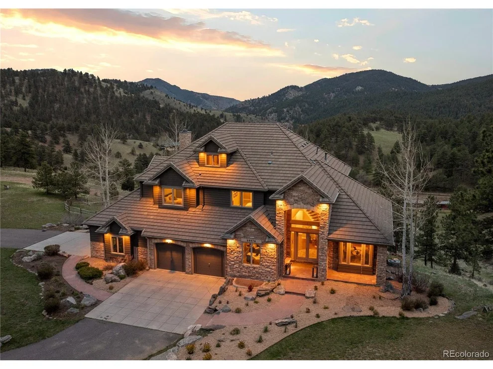 Unit for sale at 25576 Elk Range Rd, Evergreen, CO 80439