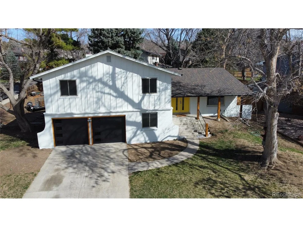 Unit for sale at 8469 W Vassar Dr, Lakewood, CO 80227