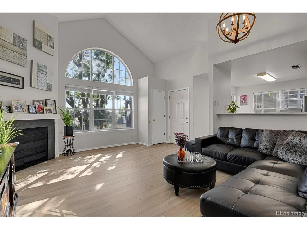 Unit for sale at 5702 W Asbury Pl, Lakewood, CO 80227