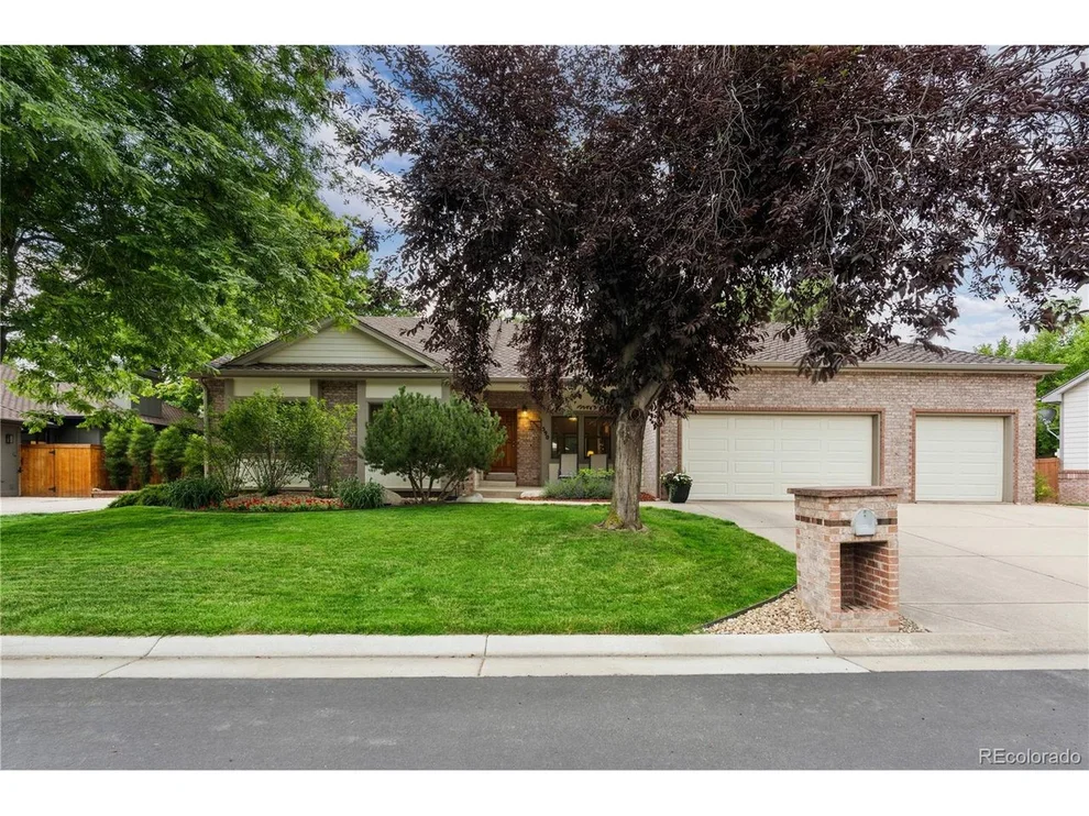 Unit for sale at 590 Manorwood Ln N, Louisville, CO 80027