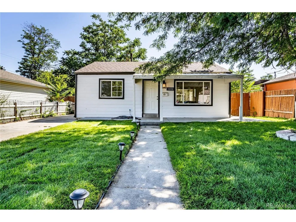 Unit for sale at 1680 Newark St, Aurora, CO 80010