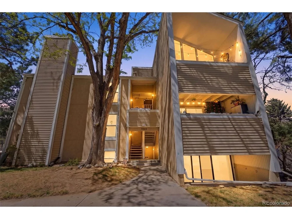 Unit for sale at 3868 S Fraser St, Aurora, CO 80014