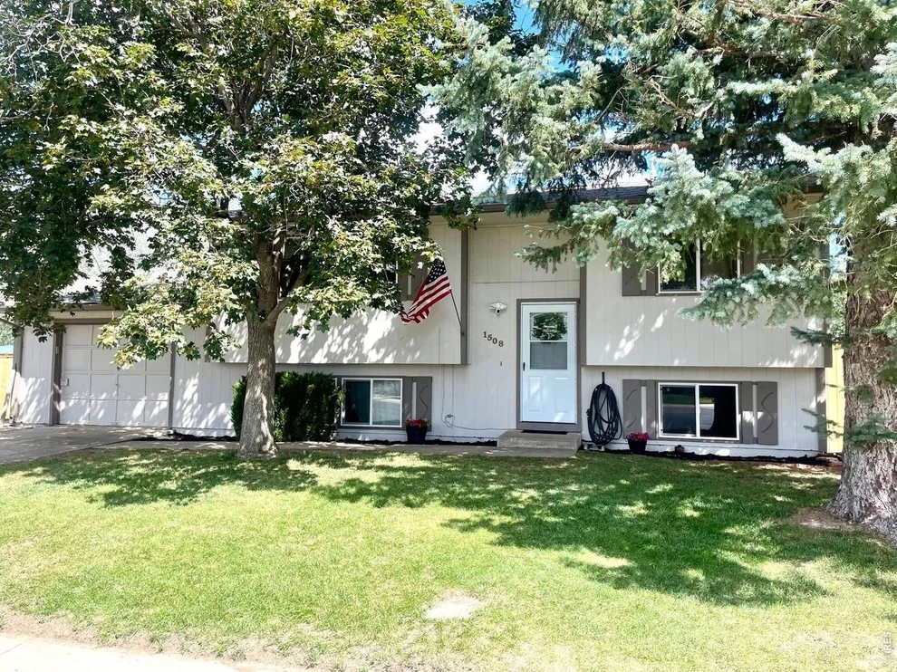 Unit for sale at 1508 Station Ct, Fort Collins, CO 80521