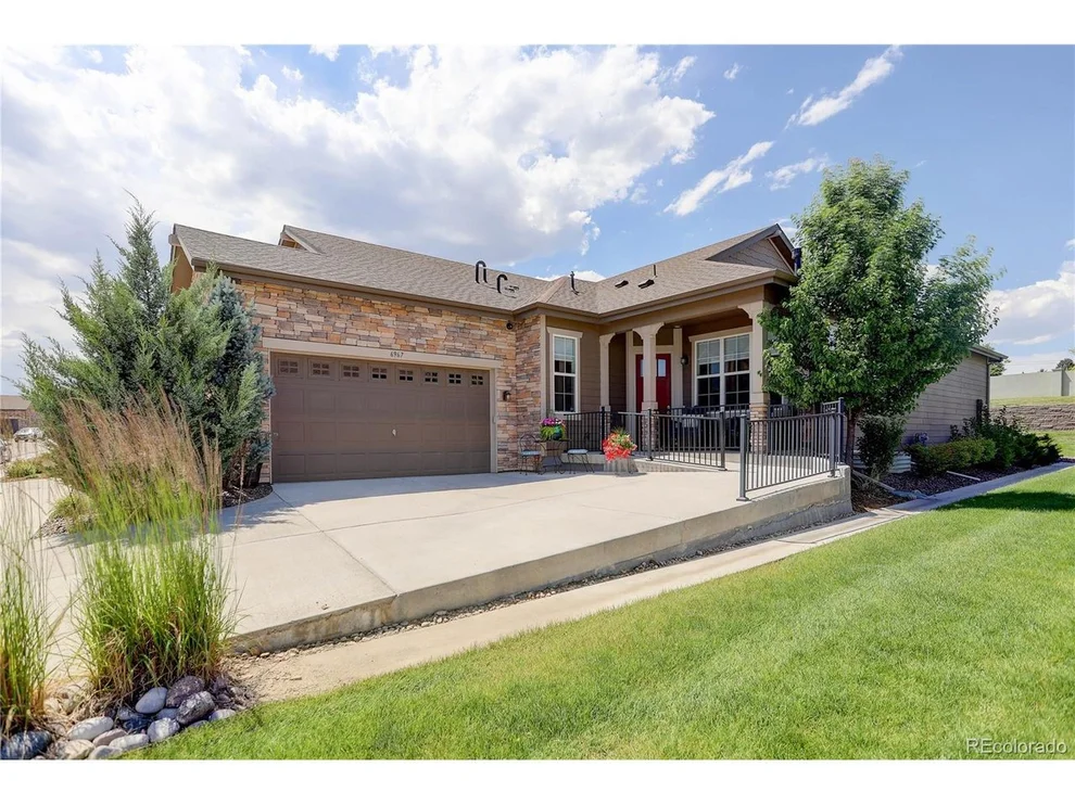 Unit for sale at 6967 W Jewell Dr, Lakewood, CO 80227