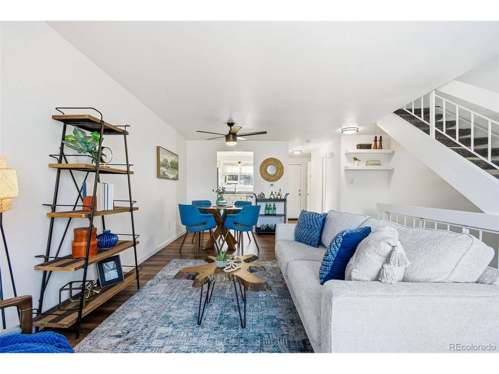 Unit for sale at 467 E Highline Cir, Centennial, CO 80122