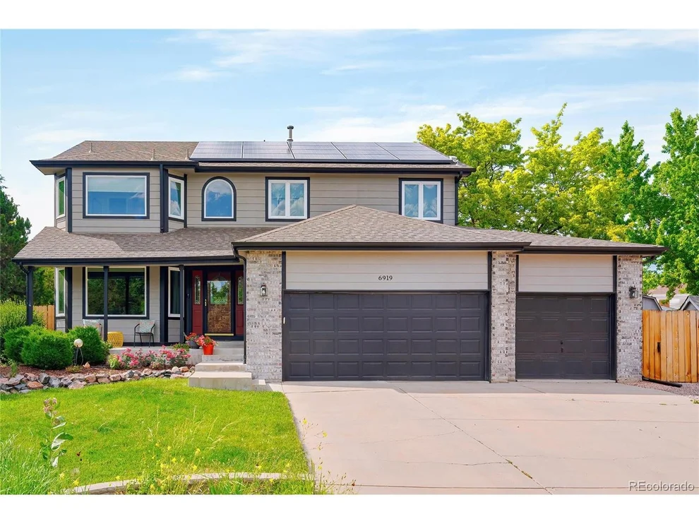 Unit for sale at 6919 Otis Ct, Arvada, CO 80003