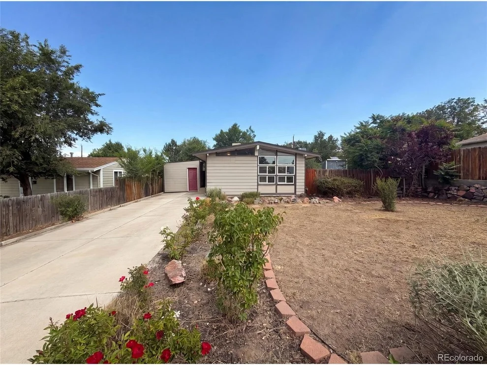 Unit for sale at 541 Del Norte St, Denver, CO 80221