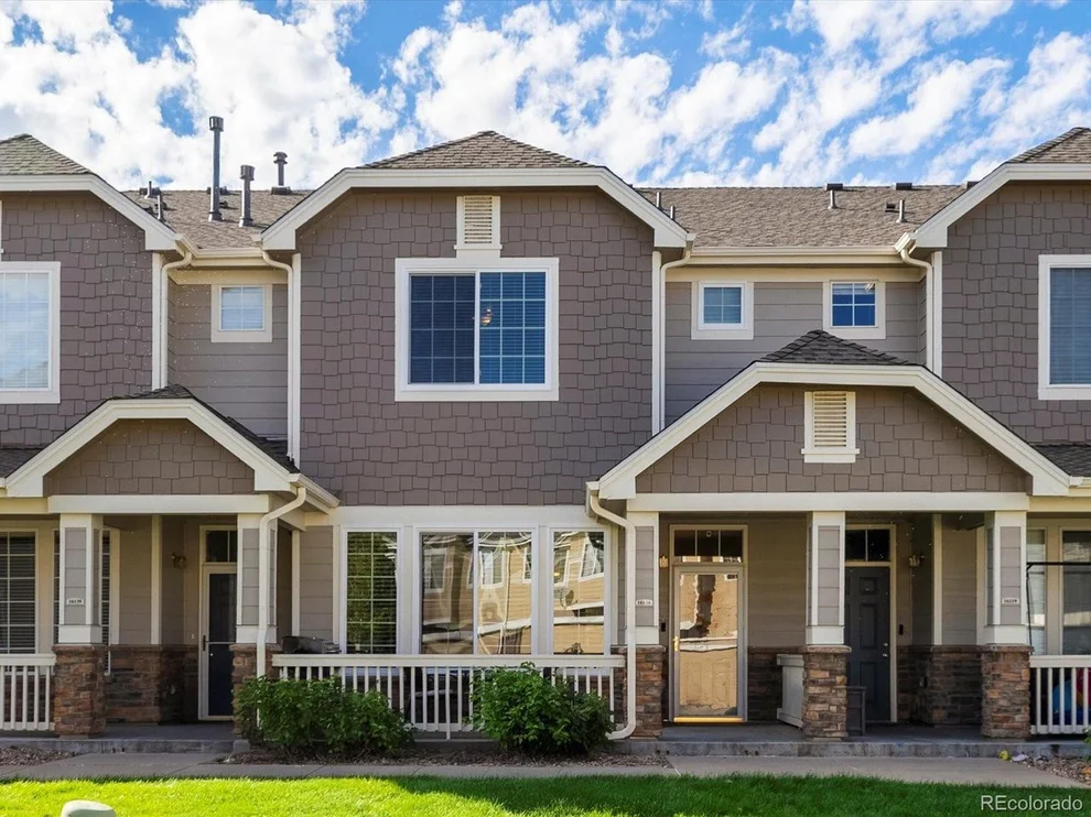 Unit for sale at 16129 E Geddes Ln, Aurora, CO 80016