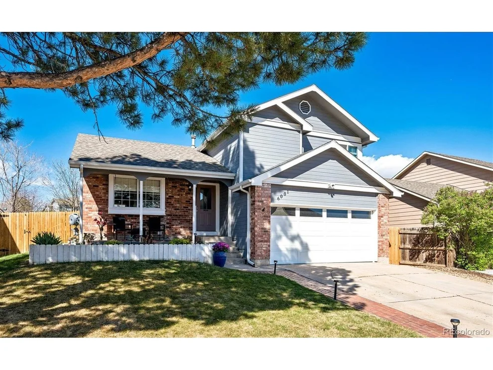 Unit for sale at 6001 S Quail Way, Littleton, CO 80127
