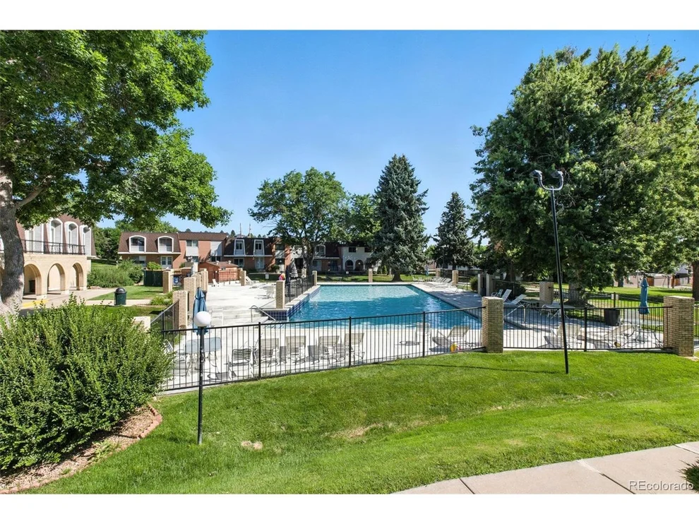 Unit for sale at 12893 W Alameda Dr, Lakewood, CO 80228
