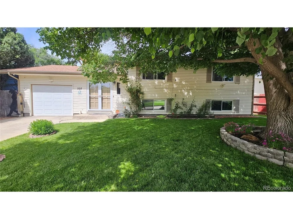 Unit for sale at 527 Elm St, Fort Morgan, CO 80701
