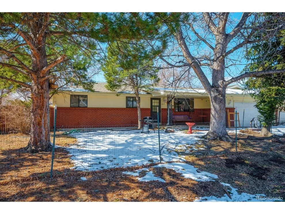 Unit for sale at 5215 Kendrick Ct, Golden, CO 80403