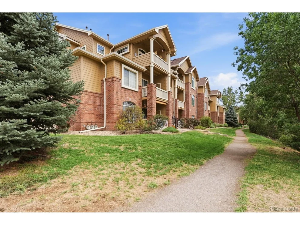 Unit for sale at 1651 W Canal Cir, Littleton, CO 80120