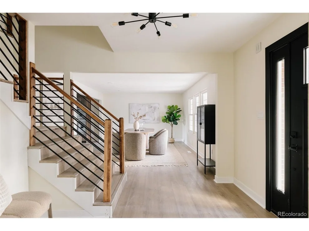 Unit for sale at 7580 S Lost Ranger Peak, Littleton, CO 80127