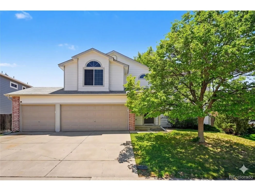 Unit for sale at 4052 S Kirk Way, Aurora, CO 80013