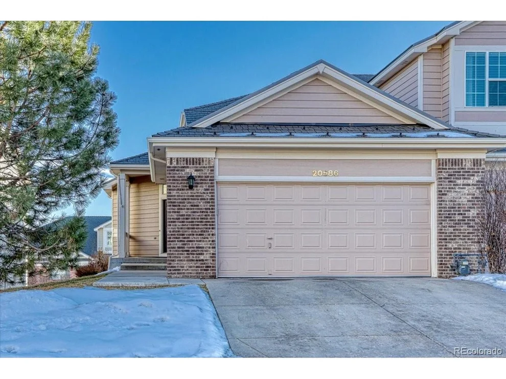 Unit for sale at 20586 E Lake Dr, Centennial, CO 80016