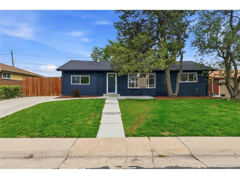 Unit for sale at 5387 Lynn Dr, Arvada, CO 80002