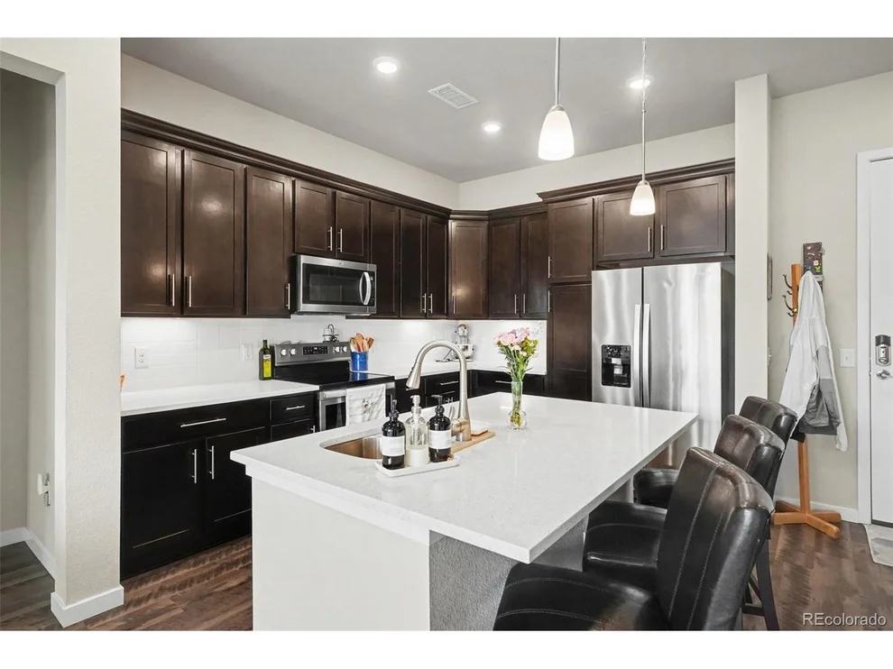 Unit for sale at 420 E Fremont Pl, Centennial, CO 80122