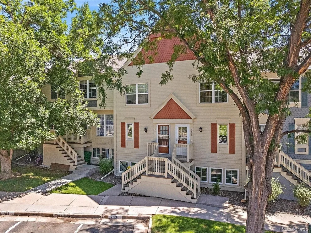 Unit for sale at 9676 W Cornell Pl, Lakewood, CO 80227