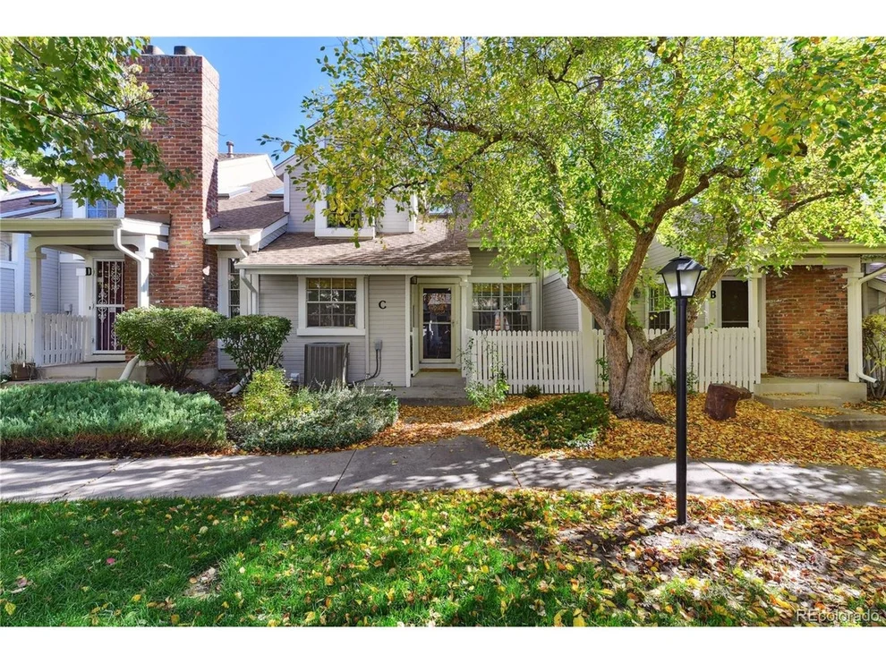 Unit for sale at 2885 W Long Cir, Littleton, CO 80120