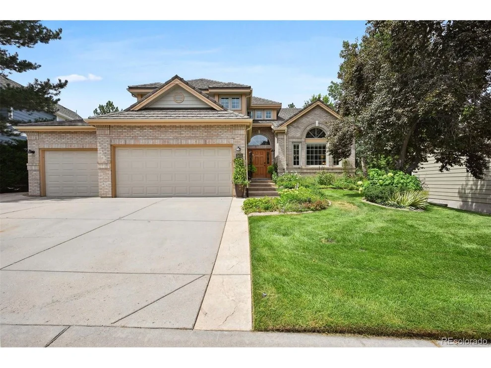 Unit for sale at 2421 S Zinnia Way, Denver, CO 80228