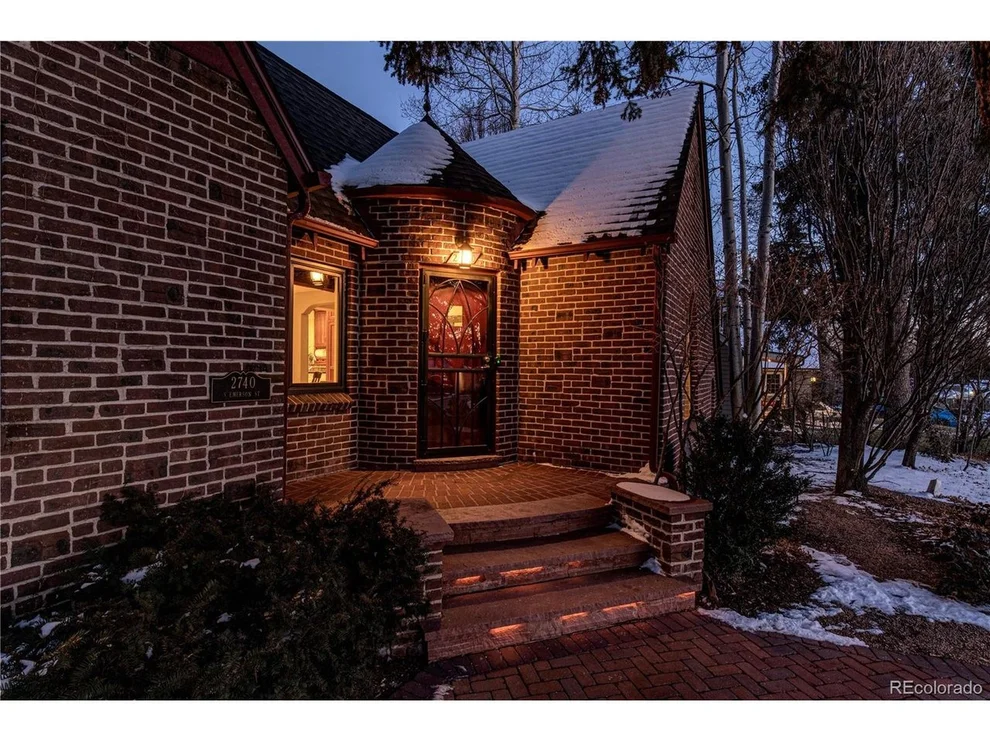 Unit for sale at 2740 S Emerson St, Englewood, CO 80113