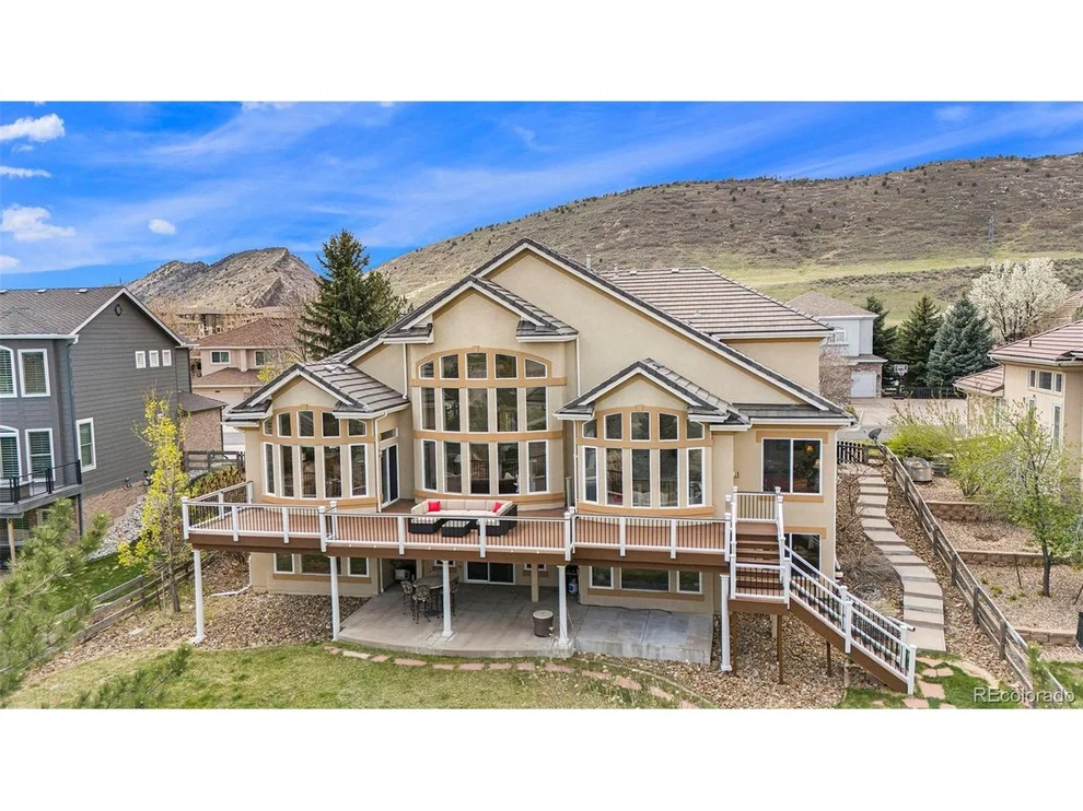 Unit for sale at 11065 W Rockland Dr, Littleton, CO 80127