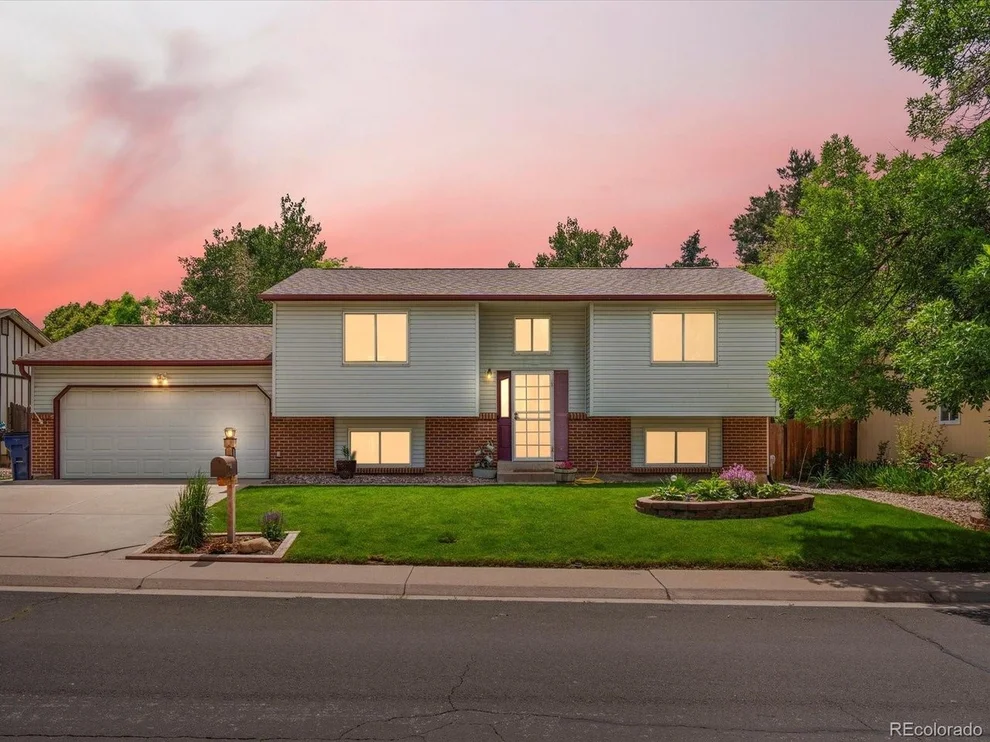 Unit for sale at 18866 E Napa Dr, Aurora, CO 80013