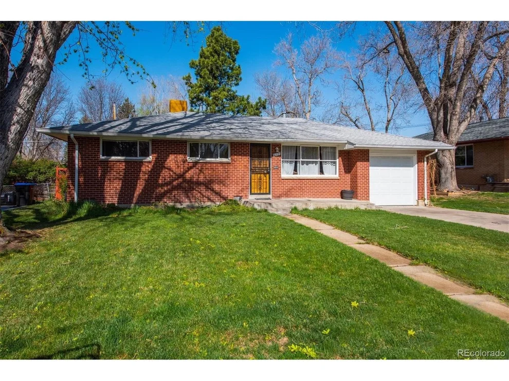 Unit for sale at 6117 Estes Ct, Arvada, CO 80004