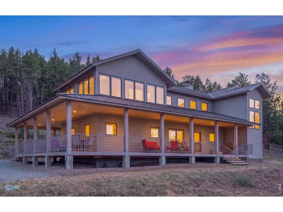 Unit for sale at 942 Spruce Dr, Lyons, CO 80540