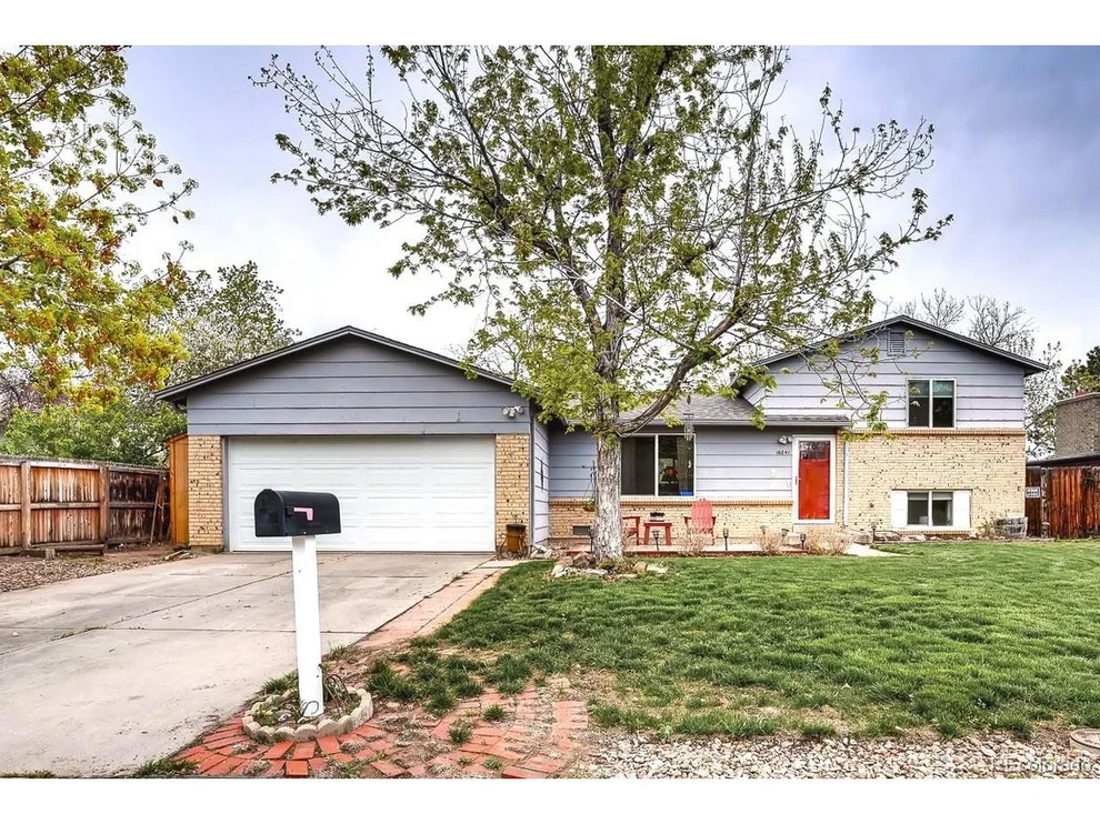 Unit for sale at 16041 E Floyd Ave, Aurora, CO 80013