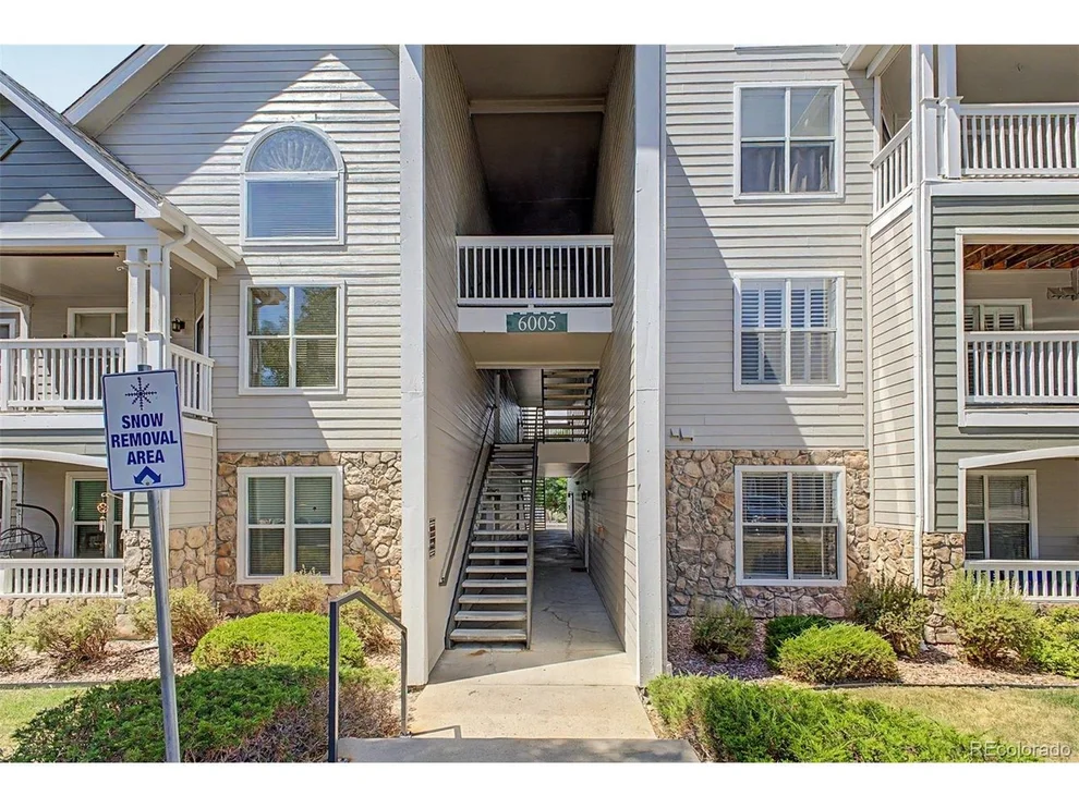 Unit for sale at 6005 Castlegate Dr, Castle Rock, CO 80108