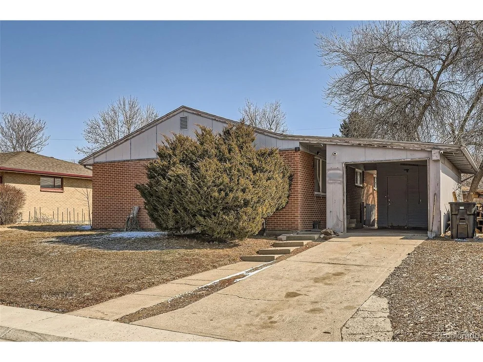Unit for sale at 6032 Estes St, Arvada, CO 80004