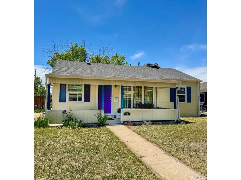 Unit for sale at 1901 Clinton St, Aurora, CO 80010