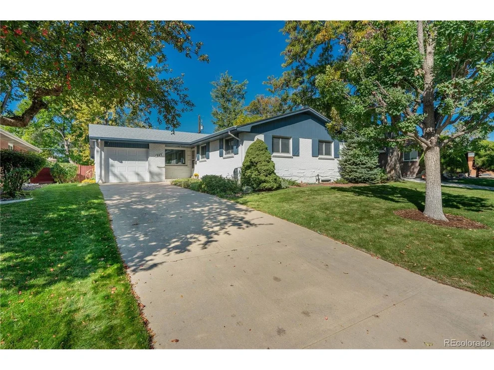 Unit for sale at 345 Agate St, Broomfield, CO 80020