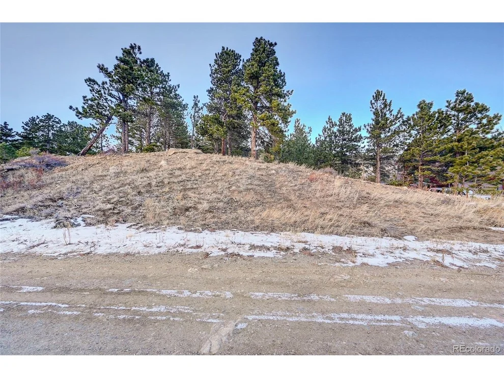 Unit for sale at 301 W 5th St, Nederland, CO 80466