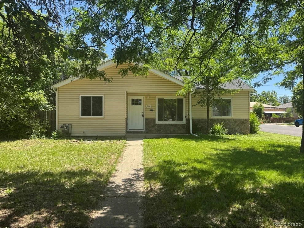 Unit for sale at 1200 Beeler, Aurora, CO 80006